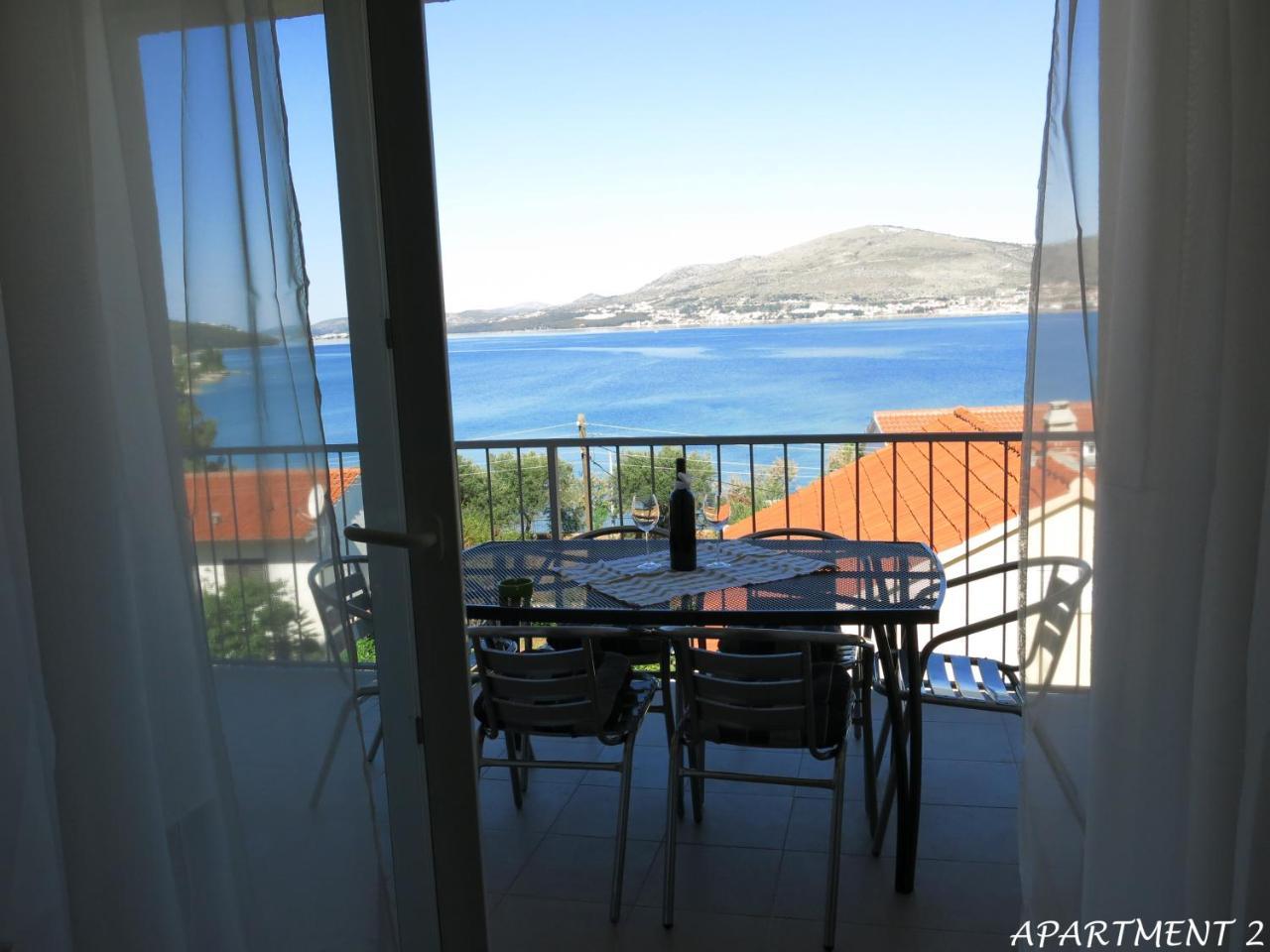 Apartments Luka Trogir Exterior photo